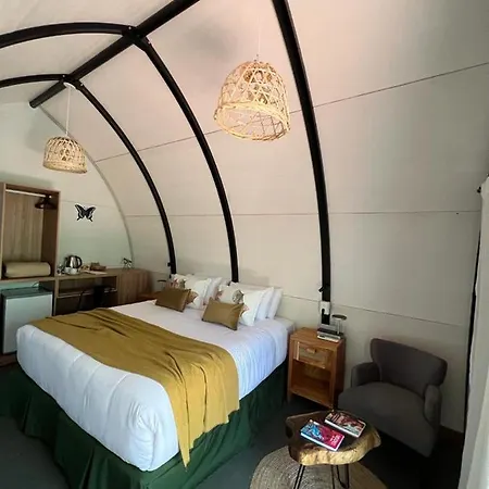 Glamping Selva Iguazu Hotel Puerto Iguazu Exterior photo